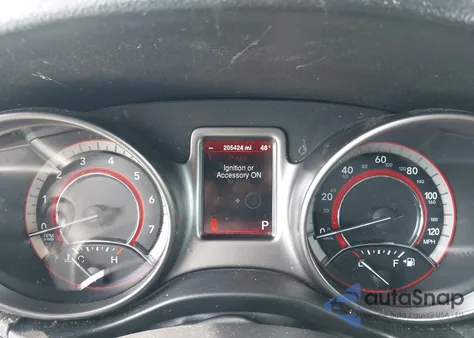 2014 Dodge Journey Crossroad z USA, uszkodzony, nr VIN 3C4PDCGB6ET295157